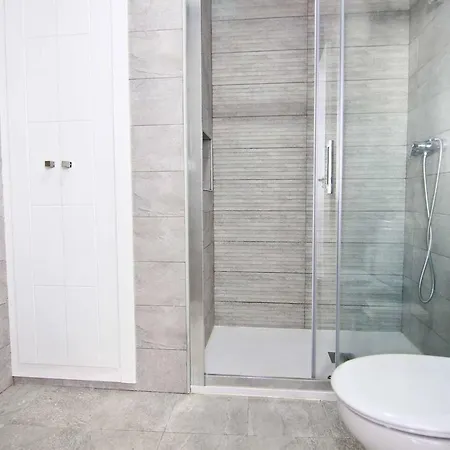 Apartman Duplex Terraza Del Falla *